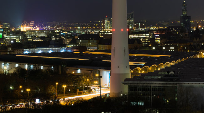 Hamburg at night