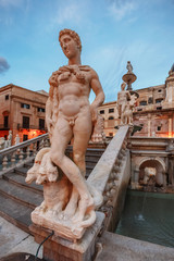 Obraz premium Famous Piazza Pretoria at the Blue Hour in Palermo, Sicily, Ital