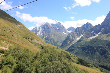 Fototapeta premium Подъем на вершину Мусса-Ачитара