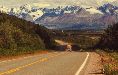 Fototapeta premium Road on Alaska