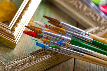 Obraz premium Paints and brushes 