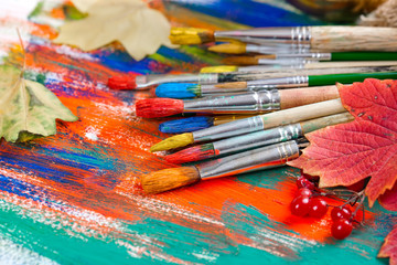 Obraz premium Paints and brushes 