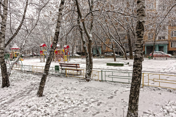 Frozen play garden panorama