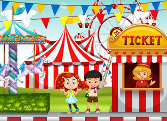 Obraz na płótnie Canvas Children at the circus ticket booth