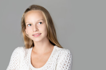 Obraz premium Dreamer beautiful girl