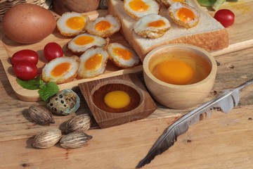Quail eggs and fried quail eggs of delicious.