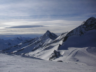 Fototapeta na wymiar Winter mountain panorama in Austria