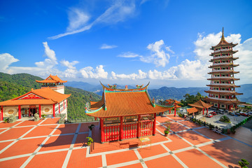 Chinese temple in Genting highland - obrazy, fototapety, plakaty