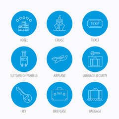 Hotel, cruise ship and airplane icons.
