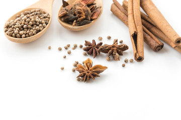 five-spice ingredient © topntp