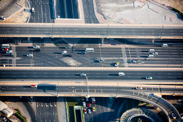 Obraz premium Top view of highway interchange in Dubai, UAE