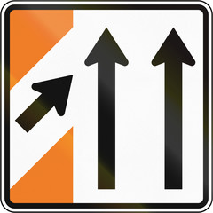New Zealand road sign - Merging traffic (sign for major road)