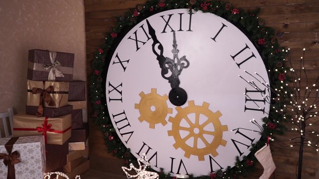 Christmas hours
