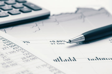 Financial accounting stock market graphs analysis