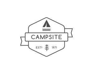 Obraz premium Vintage mountain trekking, climbing hiking camping badge, outdoor logo, emblem, stamp and label concept for web, print. Camping monochrome design. Camping icon. Vector