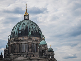 berliner dom © Novanture