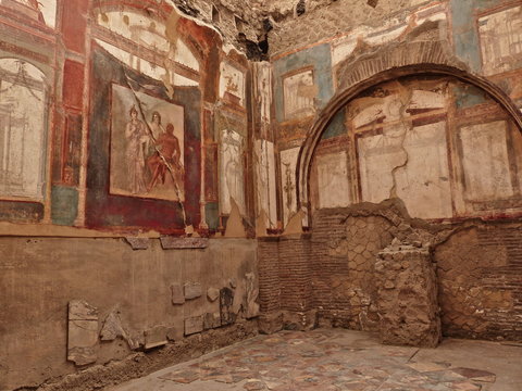 Herculanum, Sacellum des Augustales, fresque, Hercule, Minerve, Junon