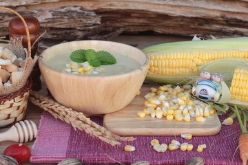 Corn soup of delicious and fresh corn .