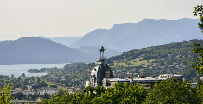 Aix les Bains et le lac du Bourget