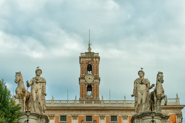 Obraz premium tatues of the Dioscuri in Rome, Italy