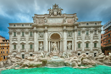 Fototapeta na wymiar The Famous Trevi Fountain, rome, Italy.