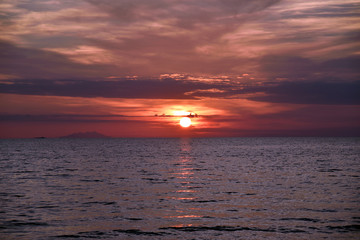 Obraz premium tramonto sul mare