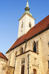 Fototapeta na wymiar St. Martin's Cathedral in Bratislava