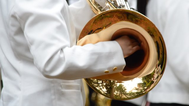 ブラスバンド