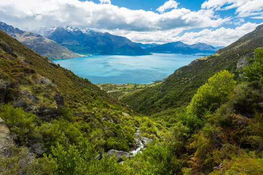 Fototapeta mountain and lake landscape