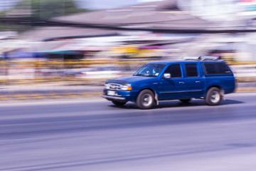 Obraz na płótnie Canvas Van Speeding in road