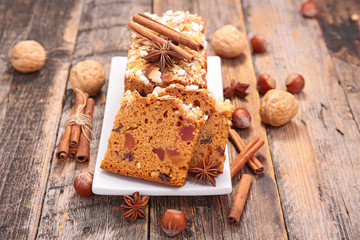 gingerbread cake