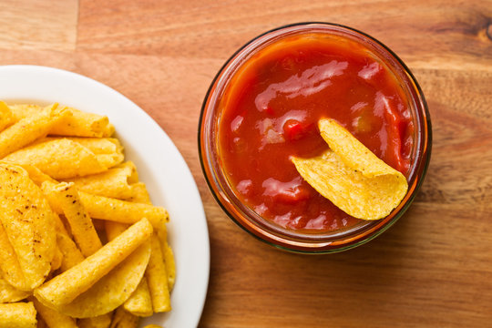 Rolled Nacho Chips And Salsa Dip