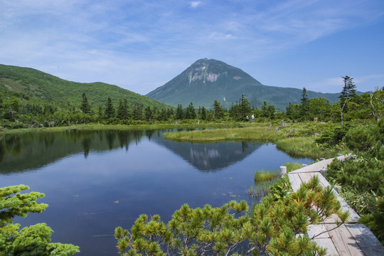 羅臼岳と三の沼 © tabikaze