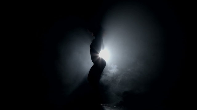 Rhythmical dance in the dark