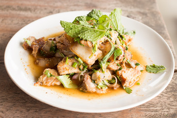 Spicy grilled pork salad