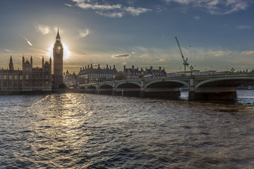 Sun behind the Big Ben