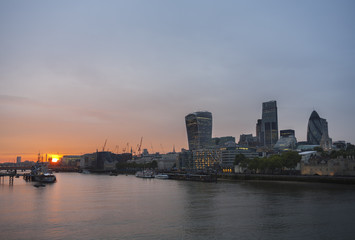 Fototapeta na wymiar Sunset with yellow sky, City of London