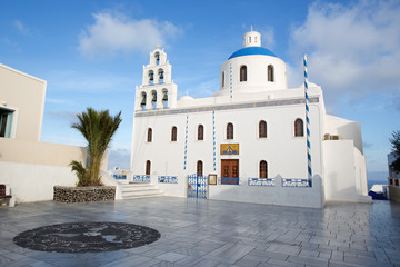 Santorini -  The orthodox church of Panagia in Oia (Ia).