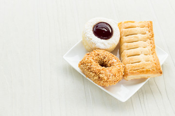 fresh baked donuts Apple pie