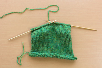 編みかけのニット