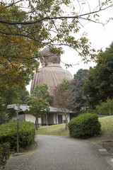 聚楽園公園：大仏の背中
