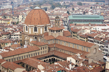Fototapeta na wymiar Vistas de la ciudad monumental de Florencia en Italia
