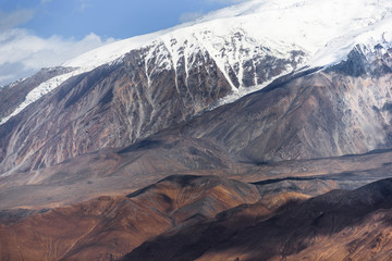 Muztagh Ata mountain and Karakuli Lake, Pamir Mountains, Kasgar, Xinjiang, China
