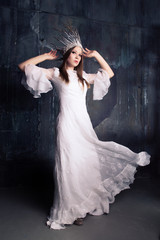 fasionable woman in white crown