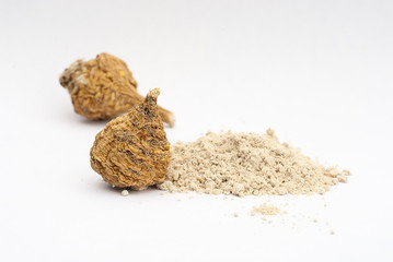 Peruvian ginseng or maca (Lepidium meyenii), dried root and  pow