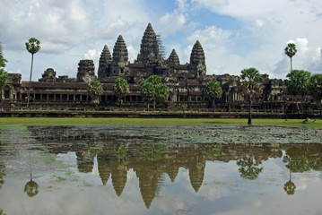 Fototapeta na wymiar Le grand temple d'Angkor Vat, Cambodge