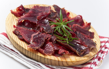 Cecina como aperitivo