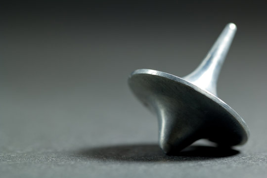 trottola, abilit&agrave;, girare, equilibrio, velocit&agrave;