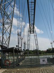 Obraz premium Charente-Maritime - Rochefort sur Mer - Pont transbordeur et sa nacelle