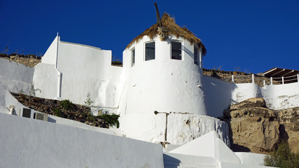 Fototapeta na wymiar traditional greece village vlichada on santorini